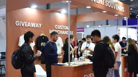 Merchandise dan Souvenir Event