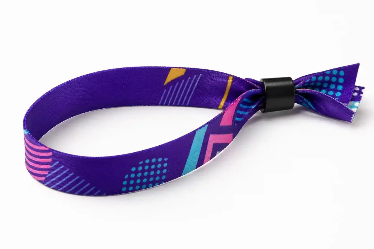 Lanyard wristband
