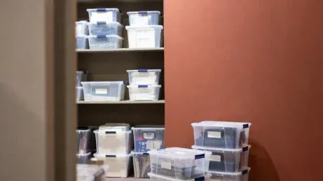 Tempat Penyimpanan Barang